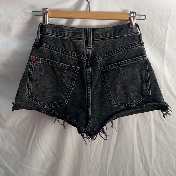 Urban Outfitters BDG Girlfriend High-Waisted Washed Black Denim Shorts 24 - Picture 7 of 9